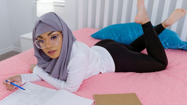 HijabHookup ? Summer Col ? Bullies Be Gone